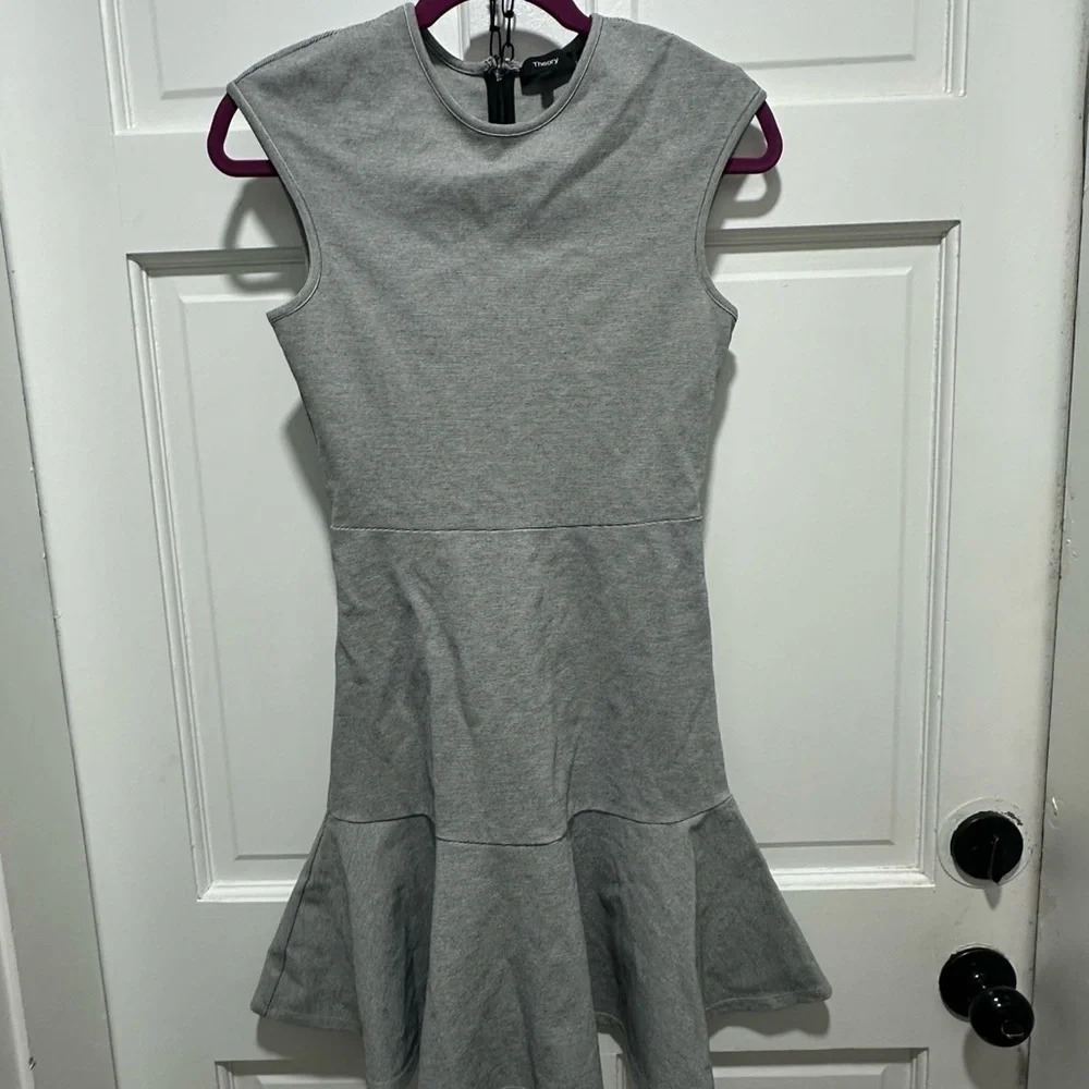 $325 Theory Black White Mini Stripe Cap Sleeve Flare Dress Size 2 Business
